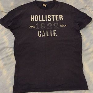 Men’s Hollister tshirt